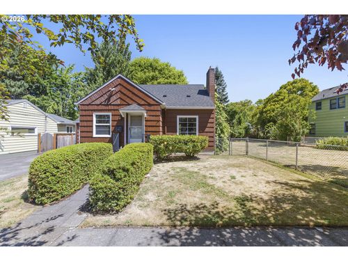 6126 Ne 36th Ave, Portland, OR, 97211-7349 | Card Image