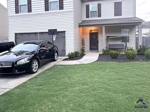 211 Flowing Meadows Dr, Kathleen, GA, 31047-2738 | Card Image