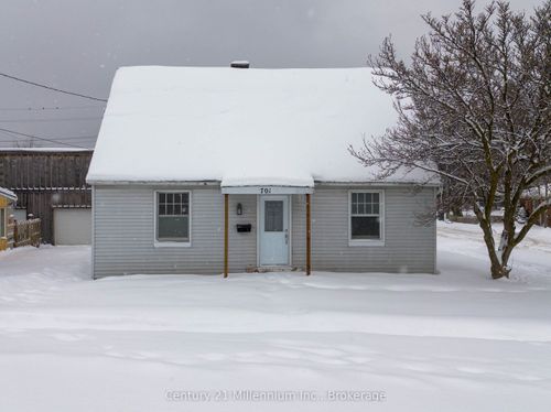 701 5th St E, Owen Sound, ON, N4K1E4 | Card Image