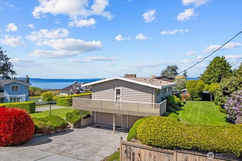 731 Melody Ln, Edmonds, WA, 98020-2649 | Card Image
