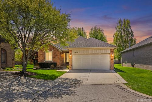 15774 Montego Bay Ct, Clinton Township, MI, 48035-1036 | Card Image