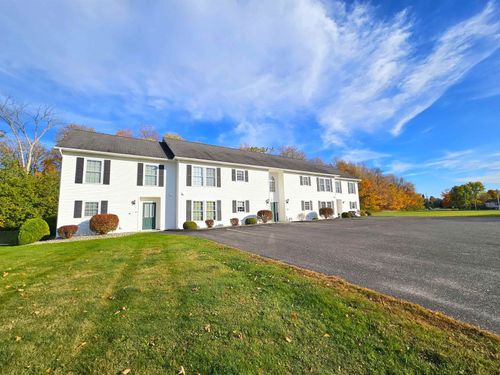 c-41-78 Kingsbury Cir, Derby, VT, 05829-9701 | Card Image