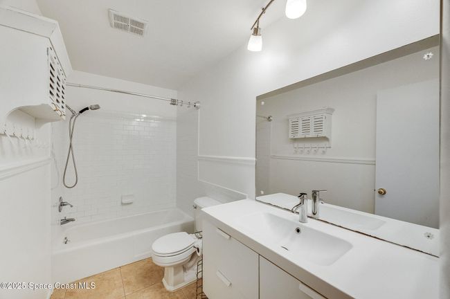 443 Port Royal Blvd, House other with 3 bedrooms, 2 bathrooms and null parking in Satellite Beach FL | Image 45