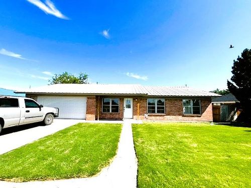 1802 W 17th St, Fort Stockton, TX, 79735-2526 | Card Image