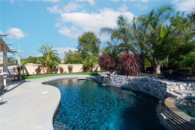 13995 Claremont Ln, House other with 3 bedrooms, 2 bathrooms and 2 parking in Rancho Cucamonga CA | Image 9