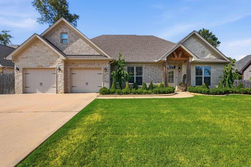 8108 Northshore Cv, Benton, AR, 72019-8475 | Card Image