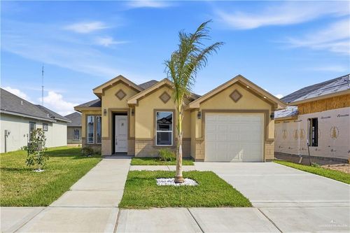 5812 N Playa Del Sol St, Edinburg, TX, 78542-8236 | Card Image