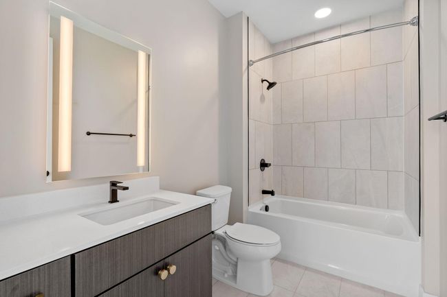 APT-3215 - 360 N 5 Th St, Condo with 2 bedrooms, 2 bathrooms and null parking in Minneapolis MN | Image 14