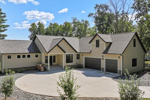 4238 Thunder Lake Lodge Dr Ne, Remer, MN, 56672-3138 | Card Image