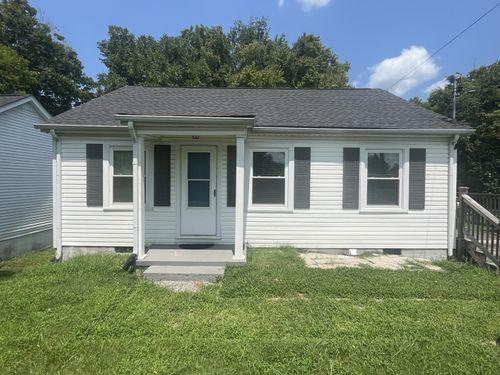 174 E Schell St, Gallatin, TN, 37066-3309 | Card Image