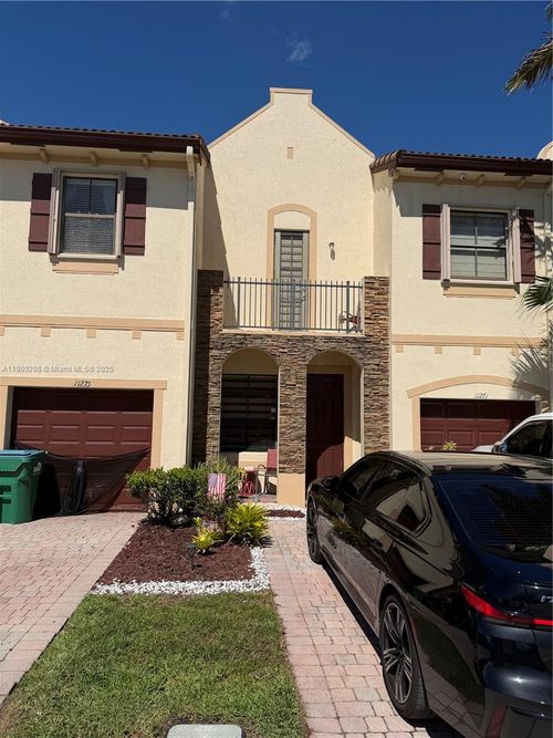 11271 Sw 234th Ter, Homestead, FL, 33032-6272 | Card Image