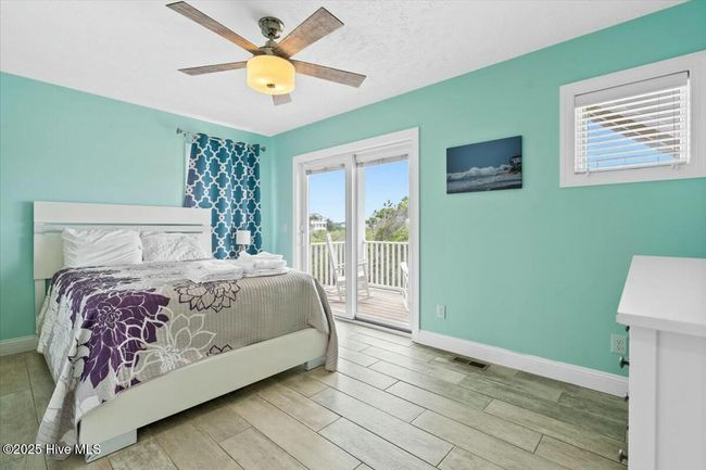 447 E Fourth St, House other with 6 bedrooms, 7 bathrooms and null parking in Ocean Isle Beach NC | Image 31