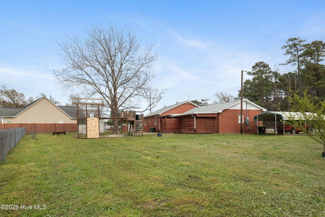 512 Queens Creek Rd, House other with 2 bedrooms, 2 bathrooms and 1 parking in Hubert NC | Image 6