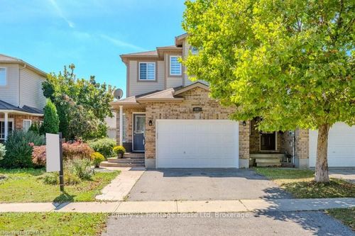 192 Severn Dr, Guelph, ON, N1E0A1 | Card Image