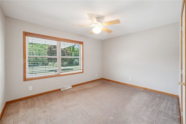 452 Upper Service Rd, House other with 3 bedrooms, 3 bathrooms and 8 parking in Hookstown PA | Image 31