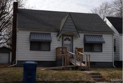 436 Jerome Ln, Cahokia, IL, 62206-2047 | Card Image