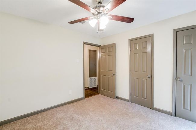 24615 Wilderness Rd, House other with 3 bedrooms, 2 bathrooms and 2 parking in Spring TX | Image 18