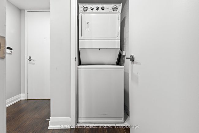 678 - 209 Fort York Blvd, Condo with 2 bedrooms, 2 bathrooms and null parking in Toronto ON | Image 26