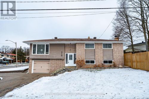 310 Surrey Dr, North Bay, ON, P1C1E3 | Card Image