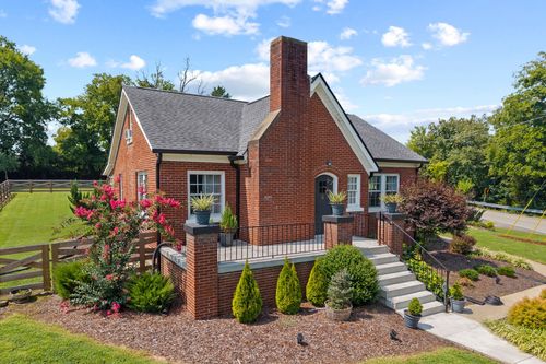 2890 Greens Mill Rd, Columbia, TN, 38401-6187 | Card Image
