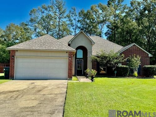 13882 Penbrooke Ave, Denham Springs, LA, 70726 | Card Image