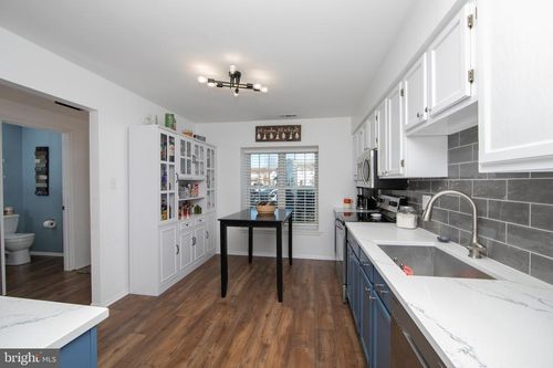 105 Crown Prince Dr, EVESHAM, NJ, 08053-1415 | Card Image