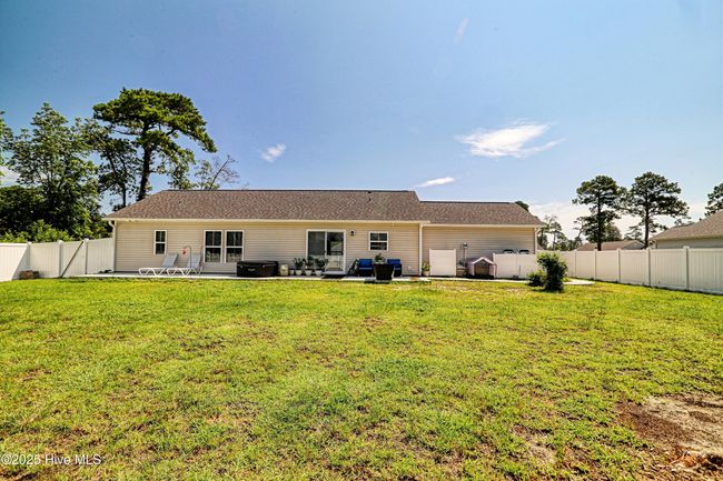 870 Pine Needles Rd, House other with 3 bedrooms, 2 bathrooms and 2 parking in Boiling Spring Lakes NC | Image 39
