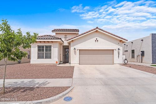 13401 Carterton Ave, Horizon City, TX, 79928-7564 | Card Image