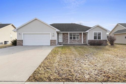 2135 W Melcorn Circle, DE PERE, WI, 54115 | Card Image