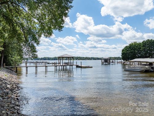 4875 Moore St, Sherrills Ford, NC, 28673-9386 | Card Image
