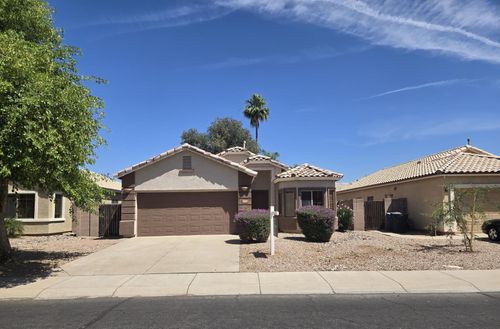 2852 E Devon Ct, Gilbert, AZ, 85296-8885 | Card Image