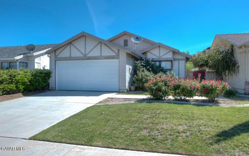 2718 E Avenue S, Palmdale, CA, 93550-6448 | Card Image