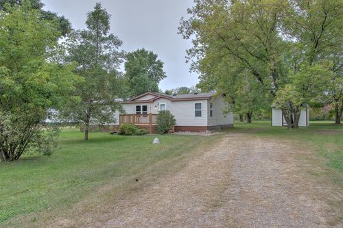 1679 Loren Dr, Mora, MN, 55051-7442 | Card Image