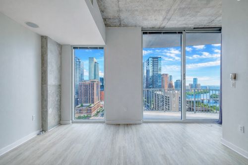 apt-2407-360 Nueces St, Austin, TX, 78701-4269 | Card Image