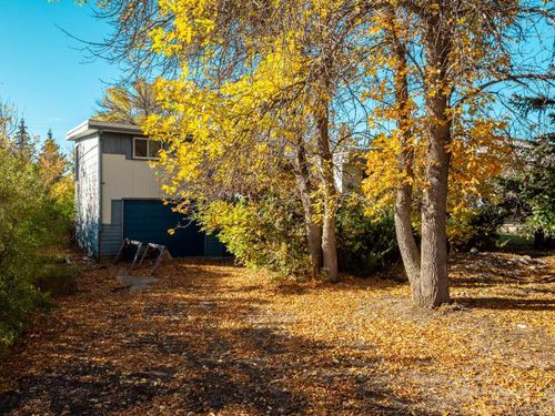 404 5 Ave, Warner, AB, T0K2L0 | Card Image