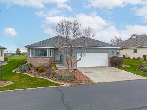 127 Willow Cir, Pasco, WA, 99301-6100 | Card Image
