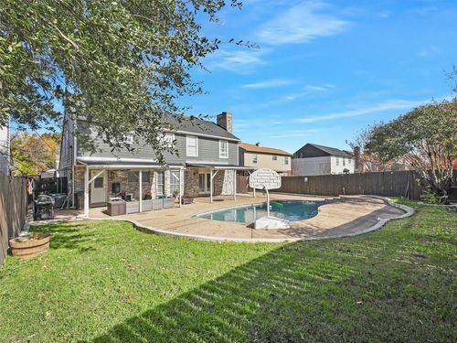 2322 Snowdon Dr, Arlington, TX, 76018-2562 | Card Image