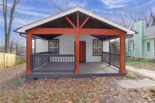 391 S Bend Ave Se, Atlanta, GA, 30315-5339 | Card Image