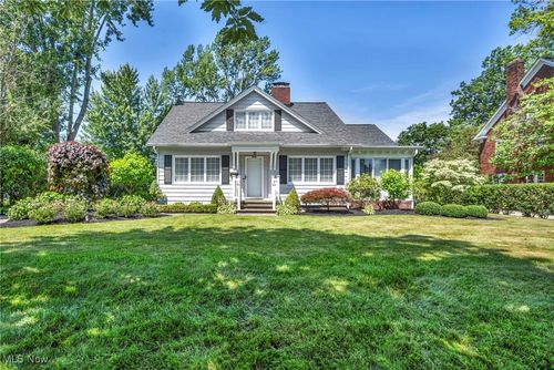 4710 Waldamere Ave, Willoughby, OH, 44094-5745 | Card Image
