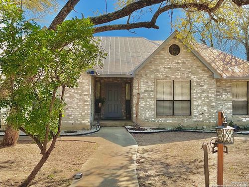 561 County Road 785, Natalia, TX, 78059-2062 | Card Image