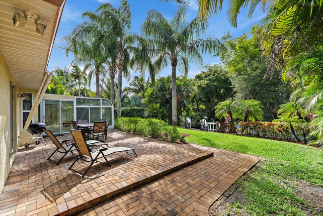 815 Sw Rustic Cir, House other with 3 bedrooms, 2 bathrooms and null parking in Stuart FL | Image 17