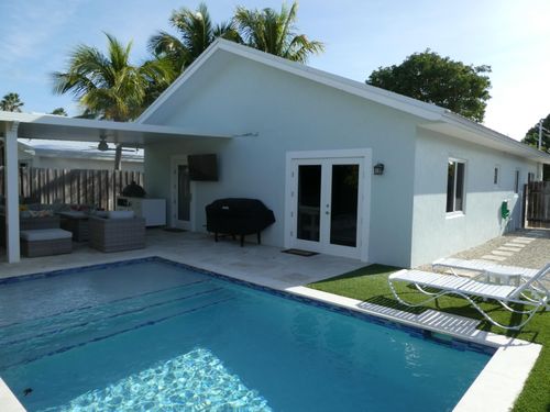 215 S Coconut Palm Blvd, Tavernier, FL, 33070-2248 | Card Image