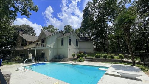 156 Thundering Waters Dr, Cornelia, GA, 30531-6906 | Card Image