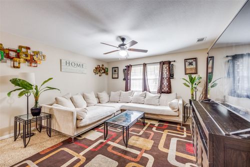 318 E Chestnut St, Denison, TX, 75021-4714 | Card Image