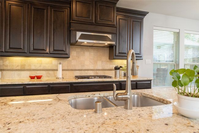 8213 Cholla Blvd, House other with 3 bedrooms, 4 bathrooms and null parking in Lantana TX | Image 13
