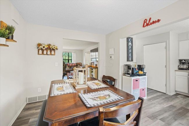 6121 Stornoway Dr S, Condo with 2 bedrooms, 2 bathrooms and null parking in Columbus OH | Image 11