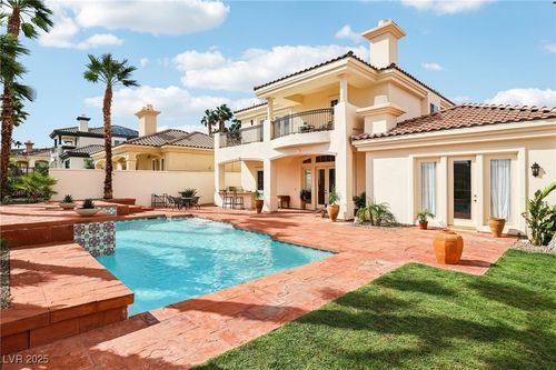 27 Avenida Fiori, Henderson, NV, 89011-2401 | Card Image