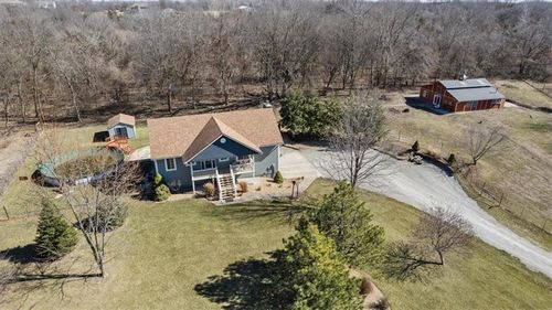 511 Nw 1891st Rd, Kingsville, MO, 64061-8133 | Card Image