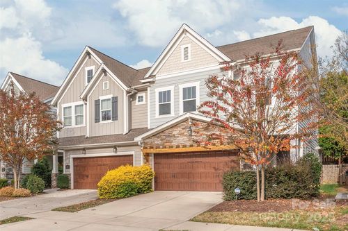 411 Belton St, Charlotte, NC, 28209-1832 | Card Image