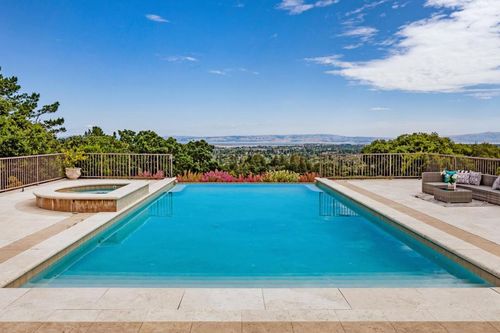 490 Las Pulgas Dr, Woodside, CA, 94062-2266 | Card Image